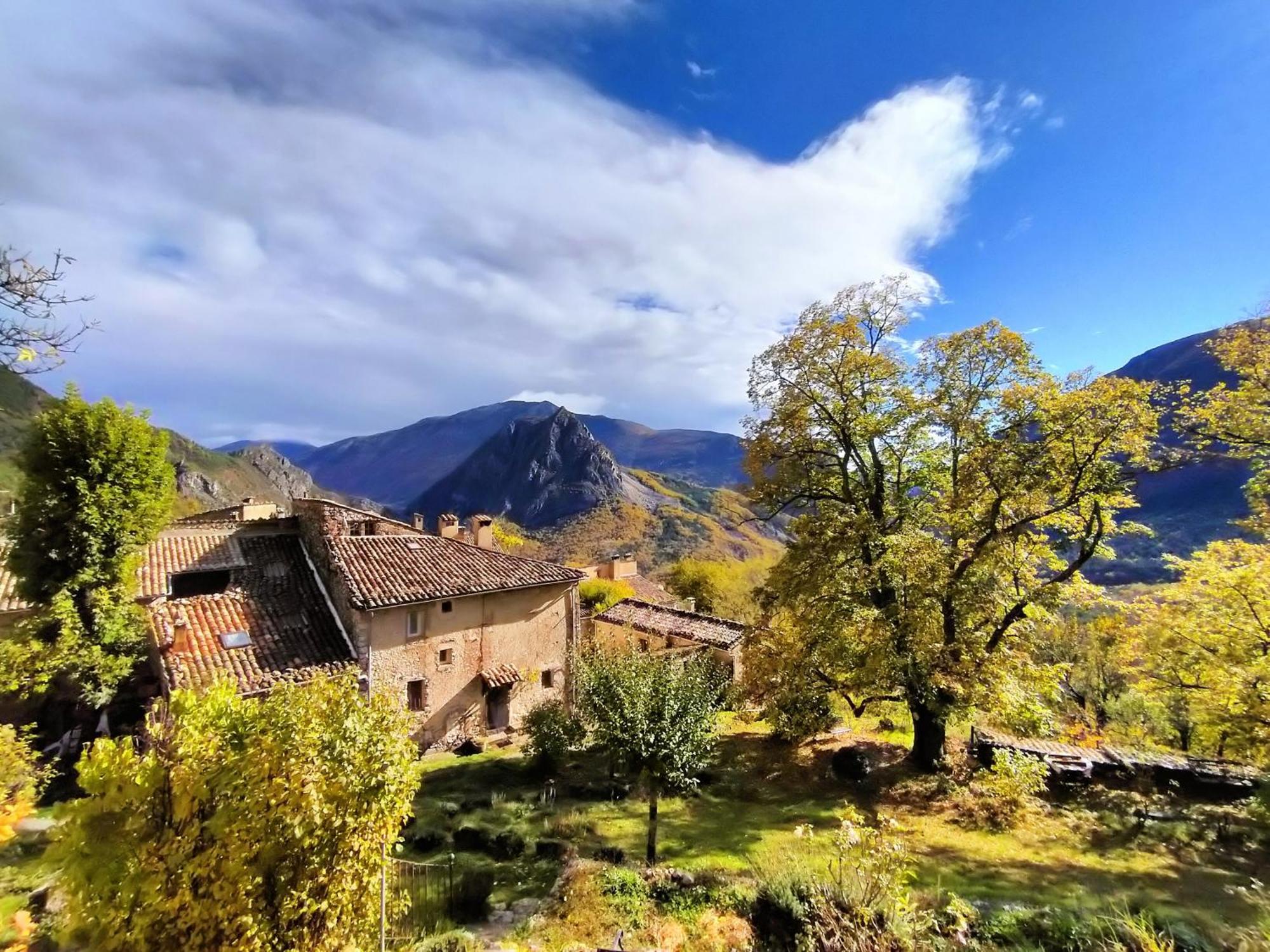 Un Cadre Magnifique, Au Coeur Du Verdon Castellane Exterior photo